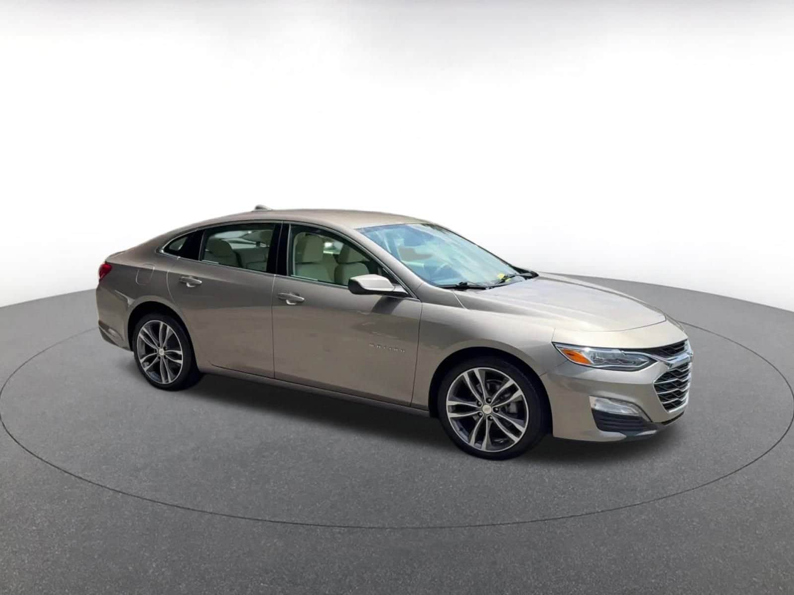 Thumbnail: 2024 Chevrolet Malibu - 2