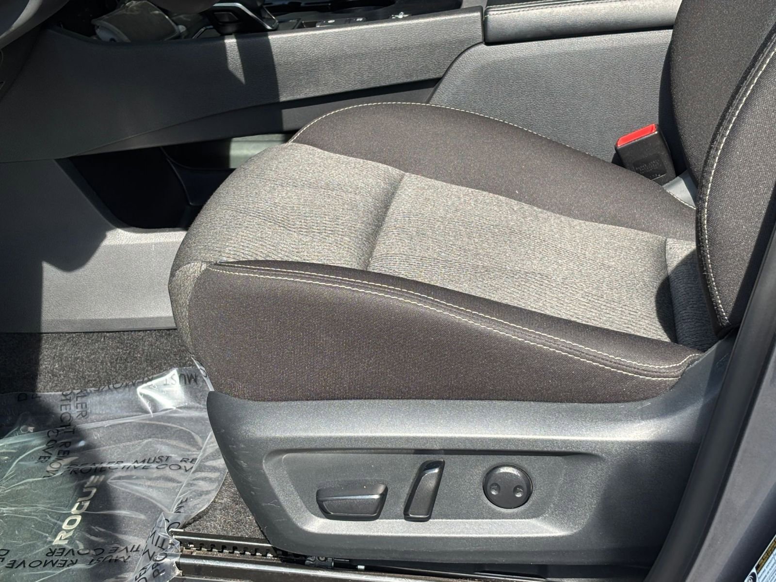 Thumbnail: 2025 Nissan Rogue - 22