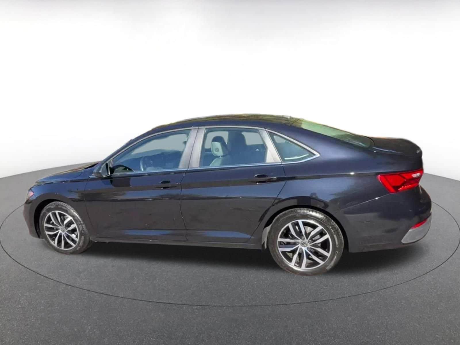 Thumbnail: 2025 Volkswagen Jetta - 8