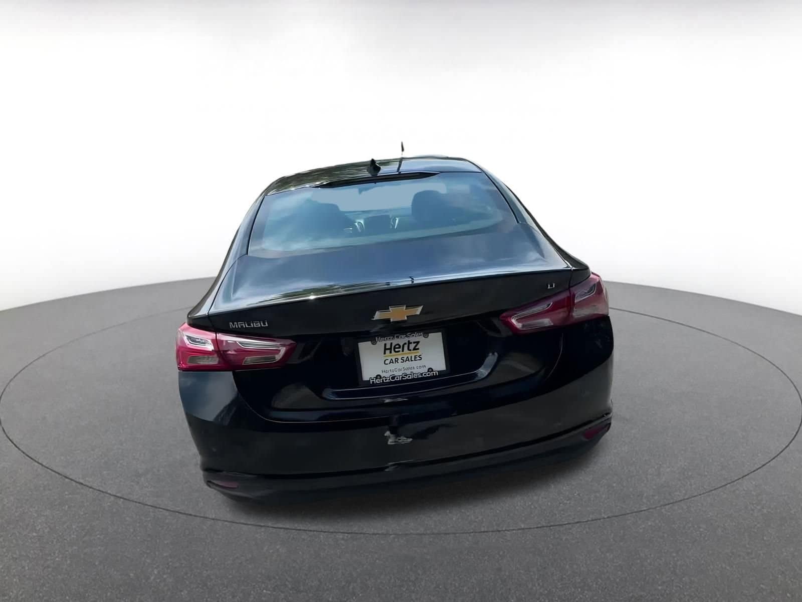 Thumbnail: 2024 Chevrolet Malibu - 12