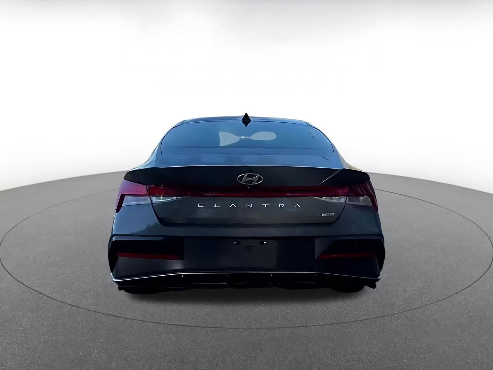 Thumbnail: 2025 Hyundai Elantra - 12