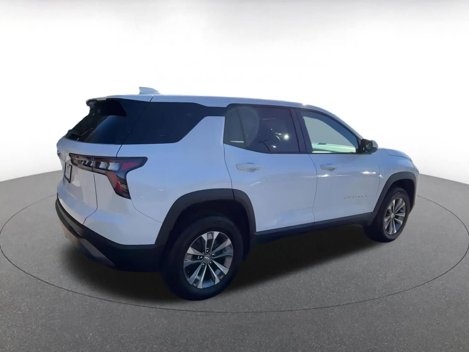 Thumbnail: 2025 Chevrolet Equinox - 15