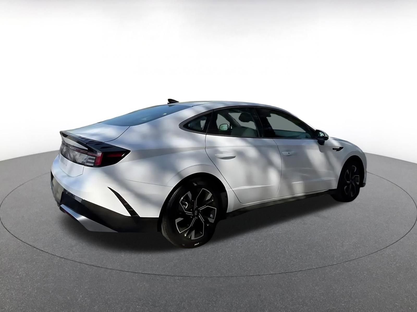 Thumbnail: 2025 Hyundai Sonata - 15