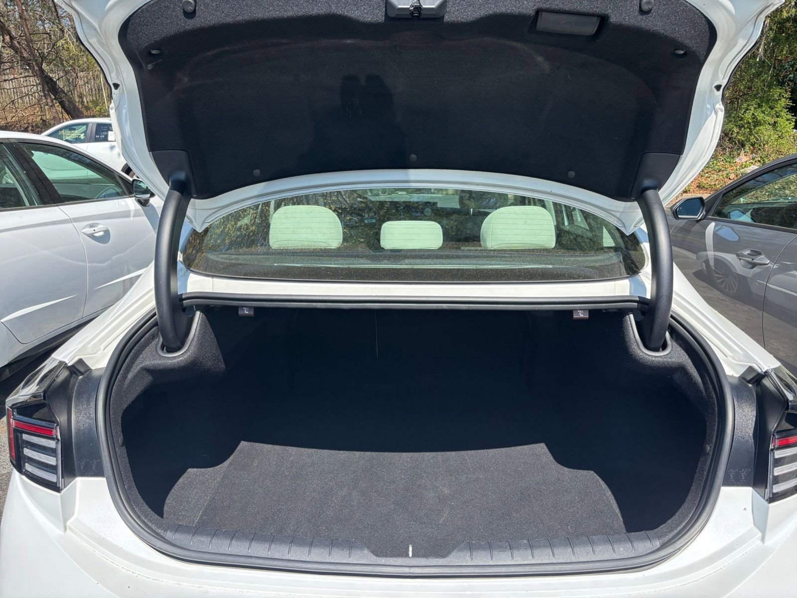 Thumbnail: 2024 Hyundai Sonata - 31