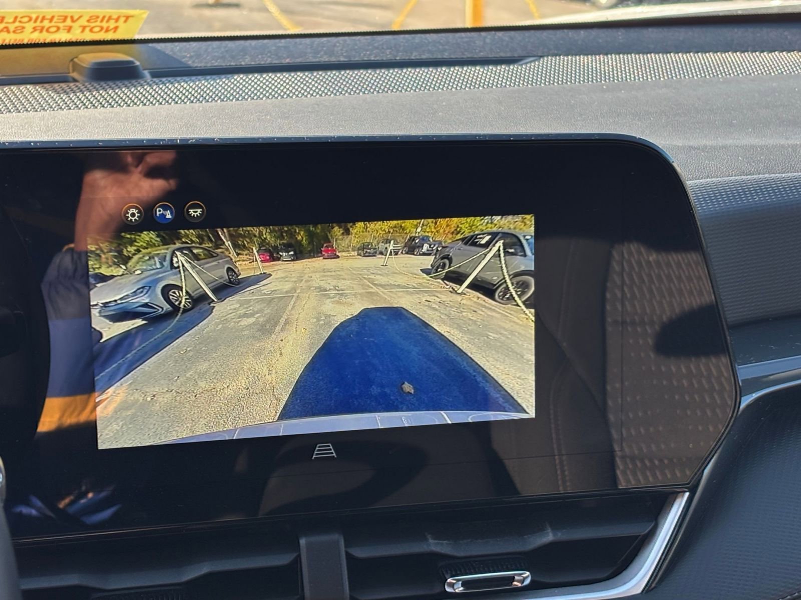 Thumbnail: 2025 Chevrolet Equinox - 17