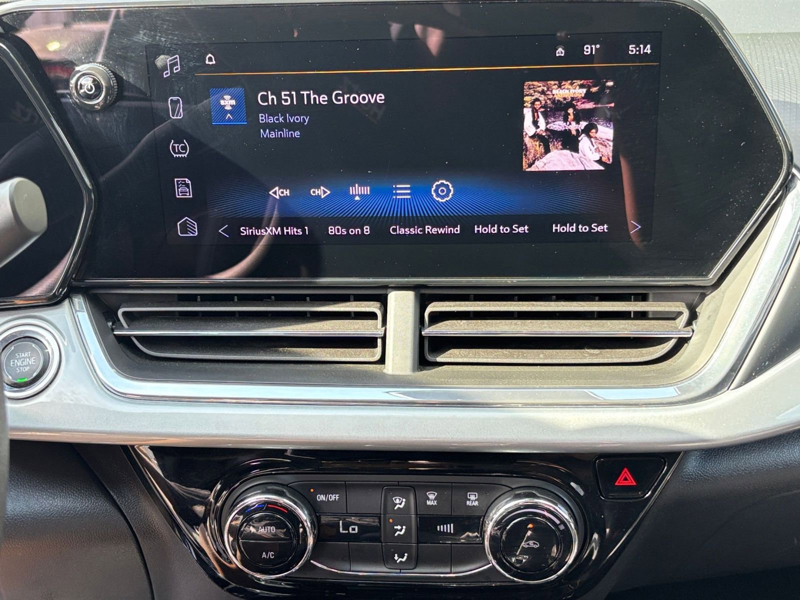 Thumbnail: 2025 Chevrolet Trax - 20