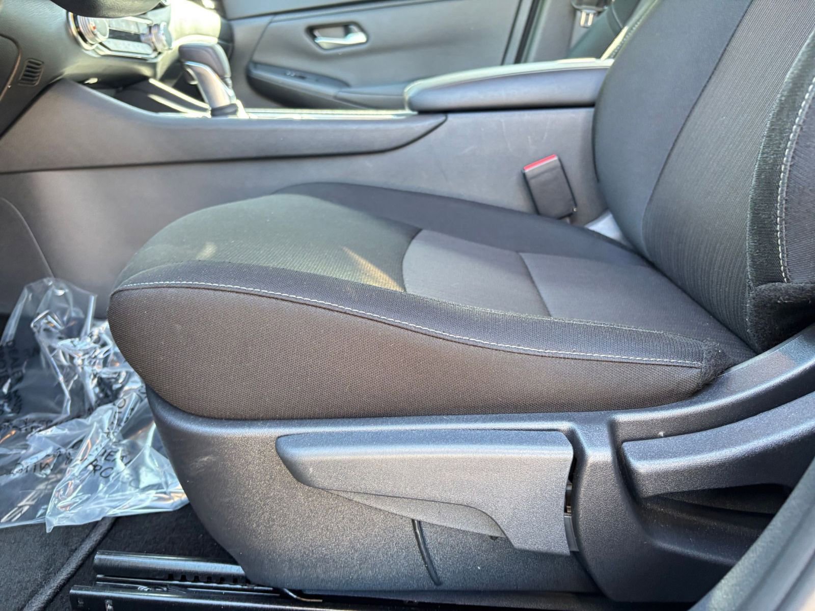 Thumbnail: 2025 Nissan Sentra - 27