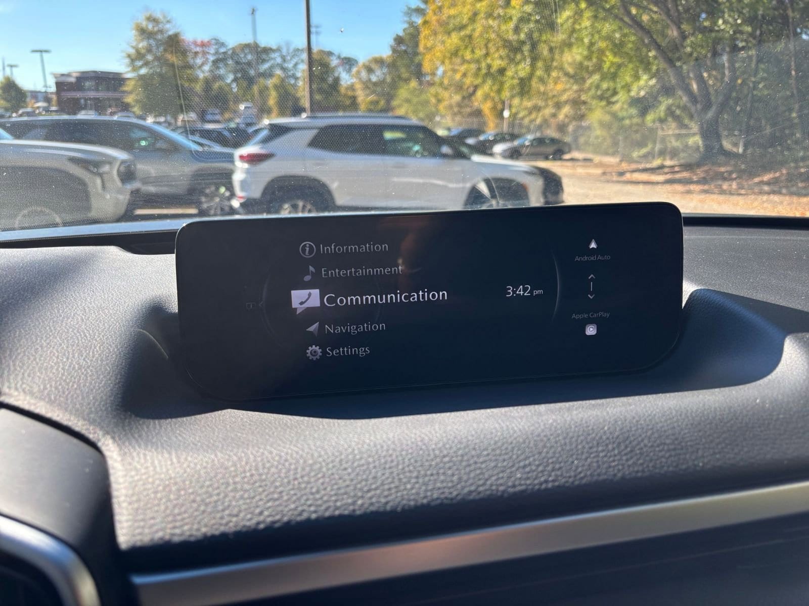 Thumbnail: 2025 Mazda CX-50 - 18