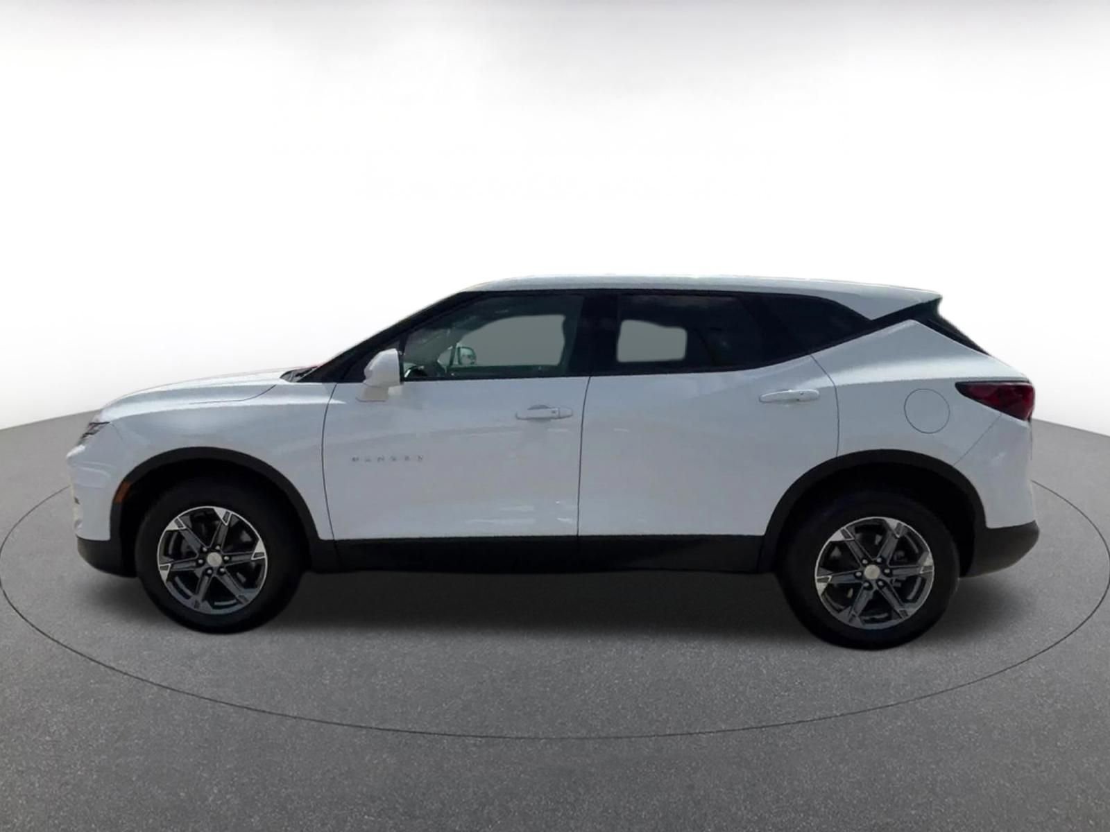 Thumbnail: 2024 Chevrolet Blazer - 9