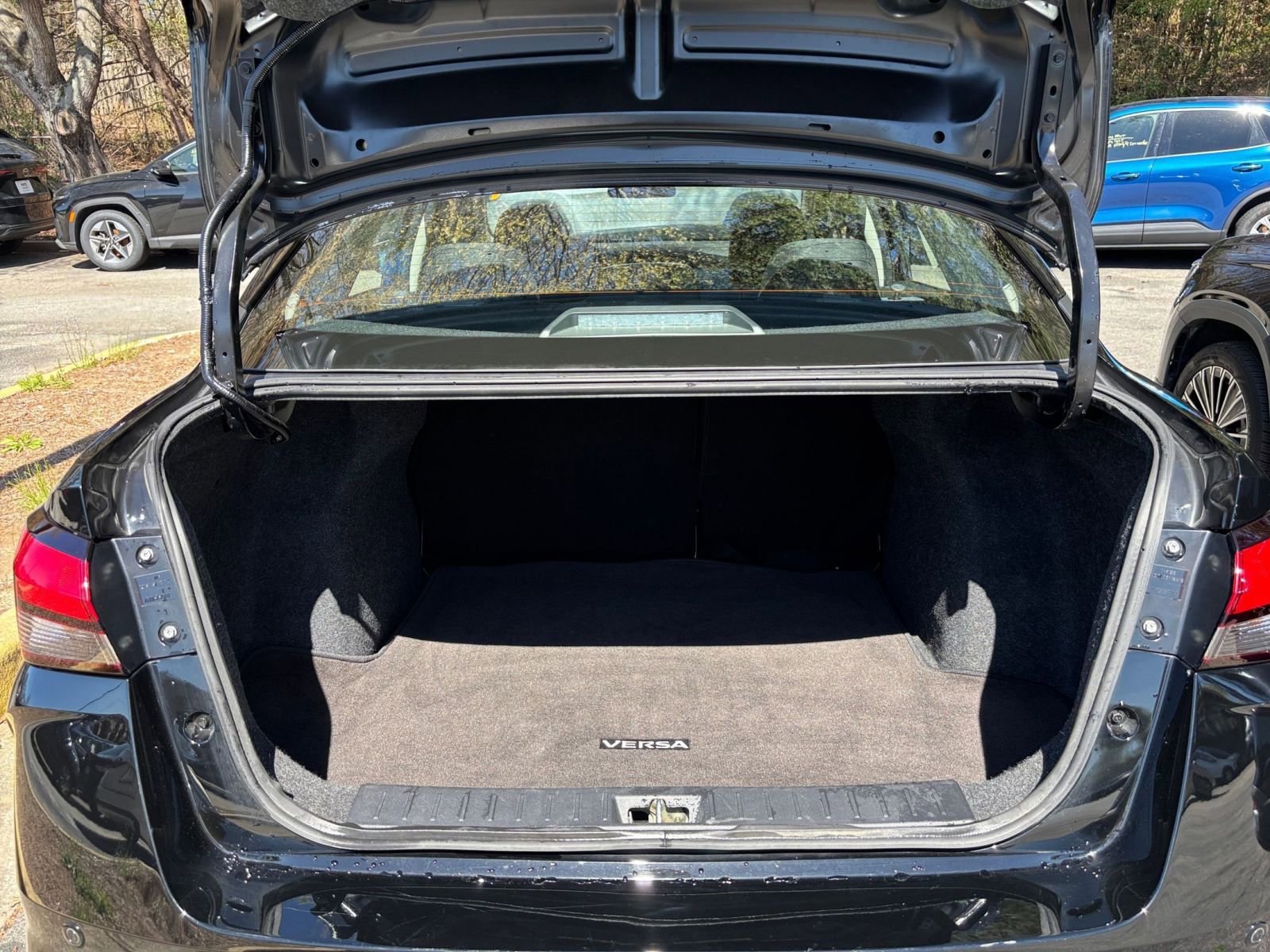 Thumbnail: 2025 Nissan Versa - 31