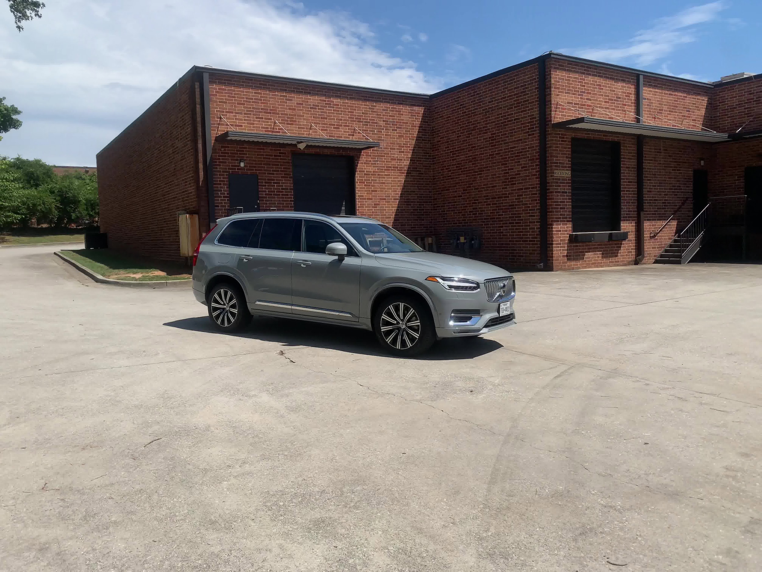 Certified 2024 Volvo XC90 Plus with VIN YV4062PE3R1200712 for sale in St. Louis, MO