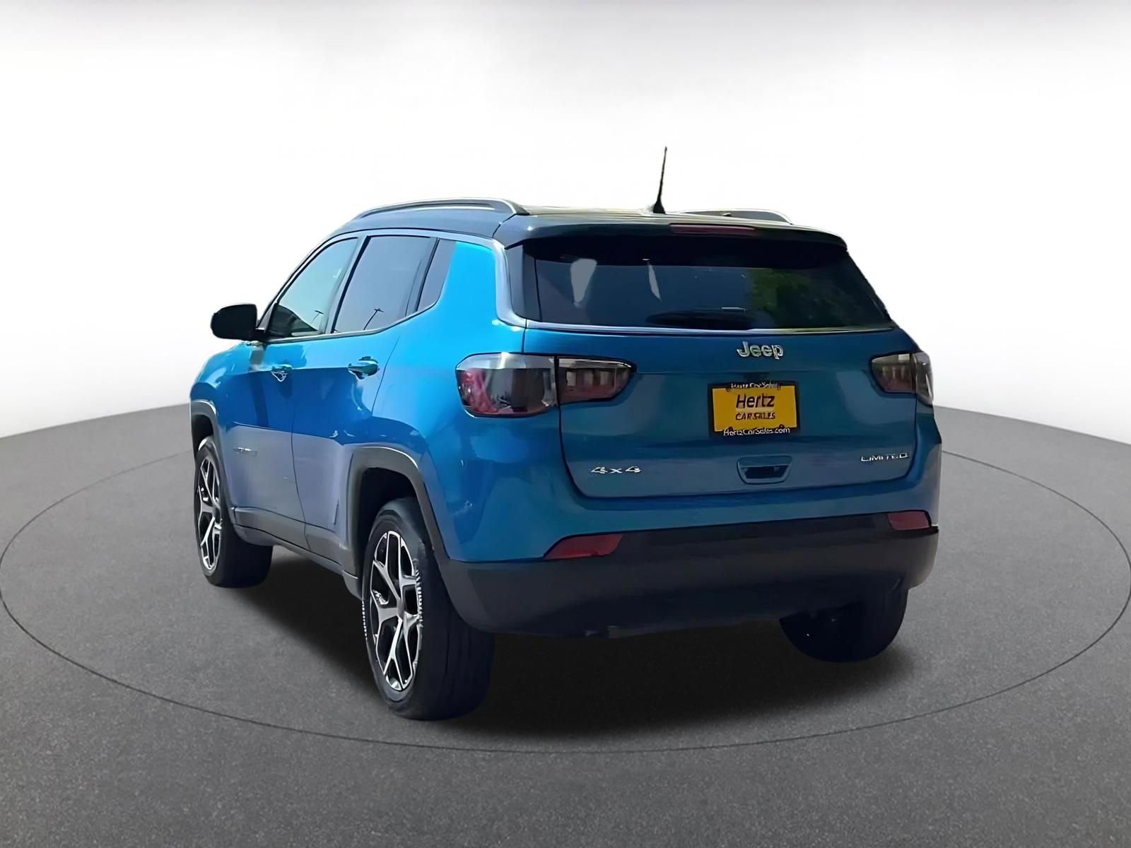 Thumbnail: 2025 Jeep Compass - 11