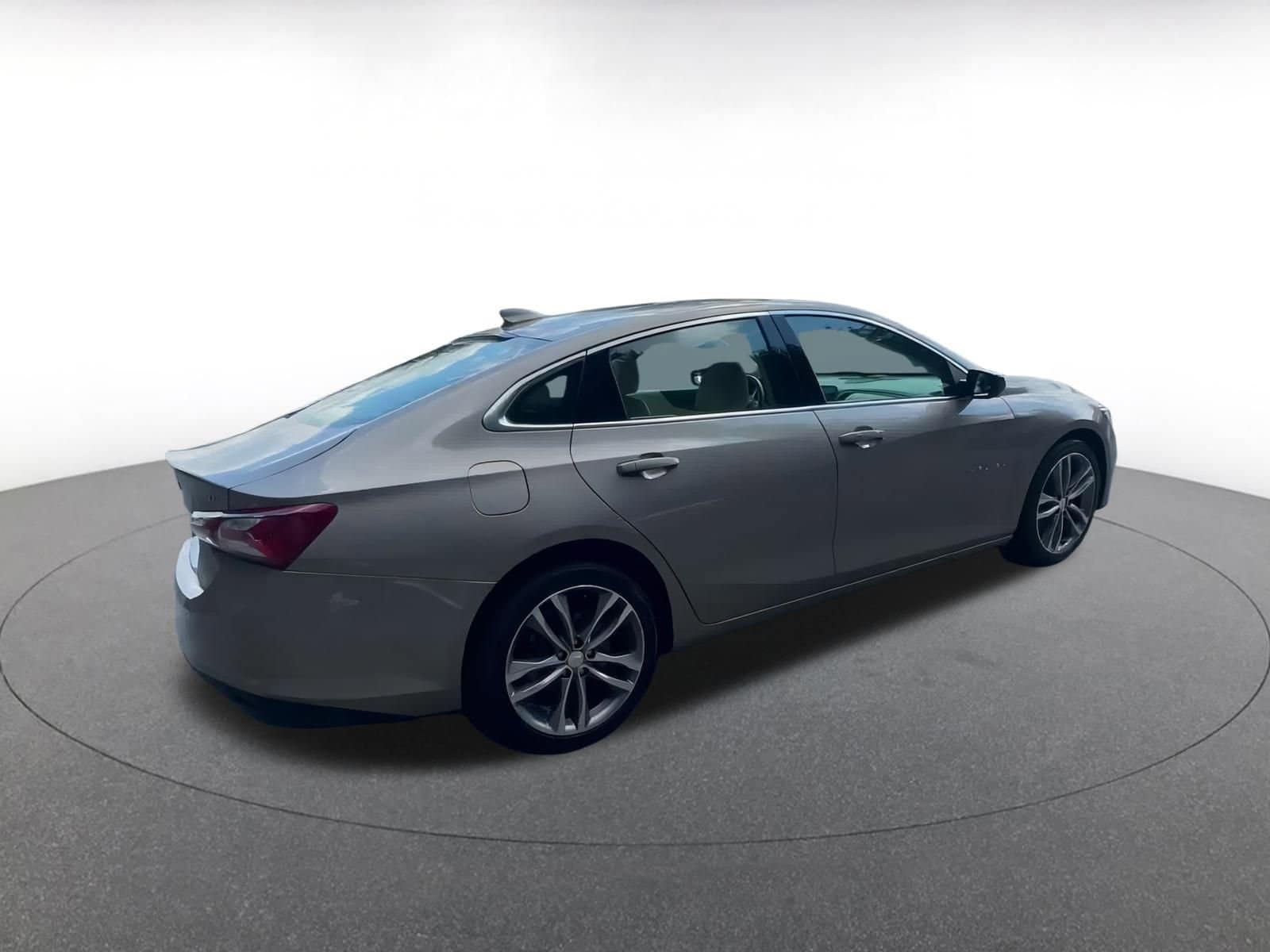Thumbnail: 2024 Chevrolet Malibu - 13
