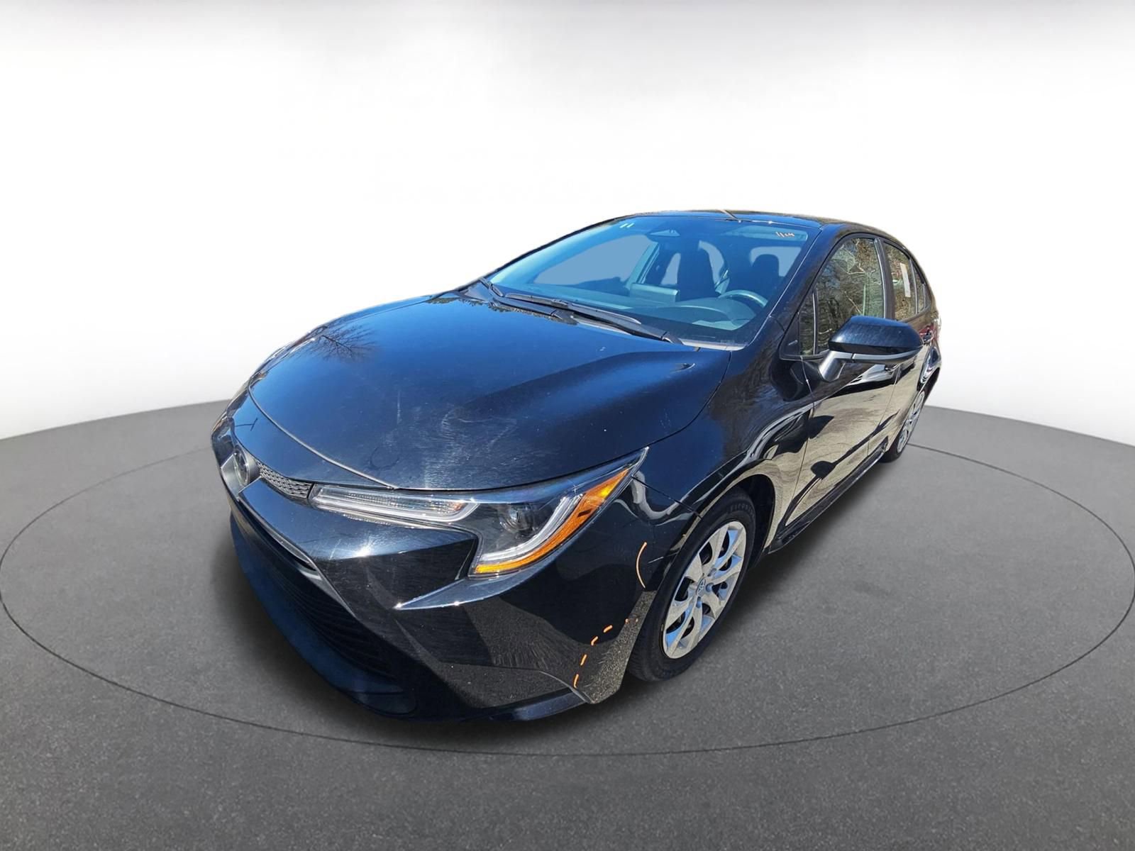 Thumbnail: 2025 Toyota Corolla - 3