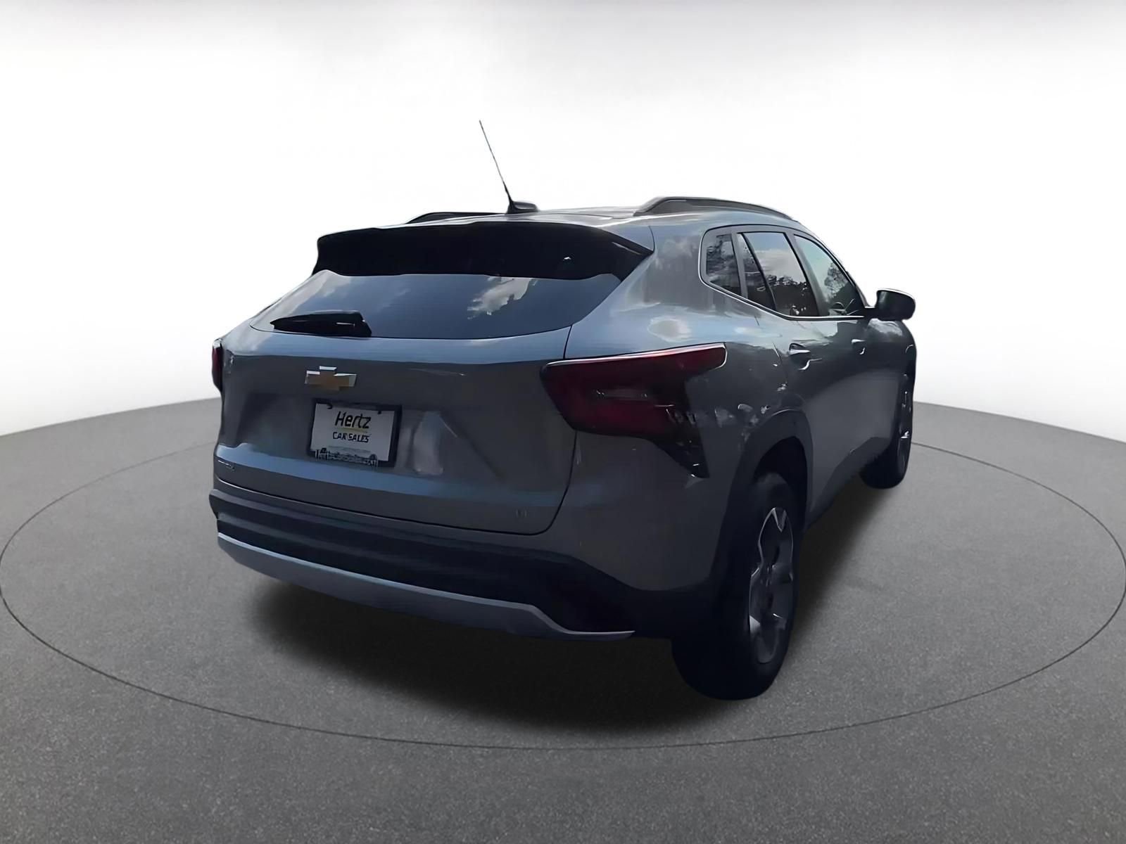 Thumbnail: 2025 Chevrolet Trax - 15