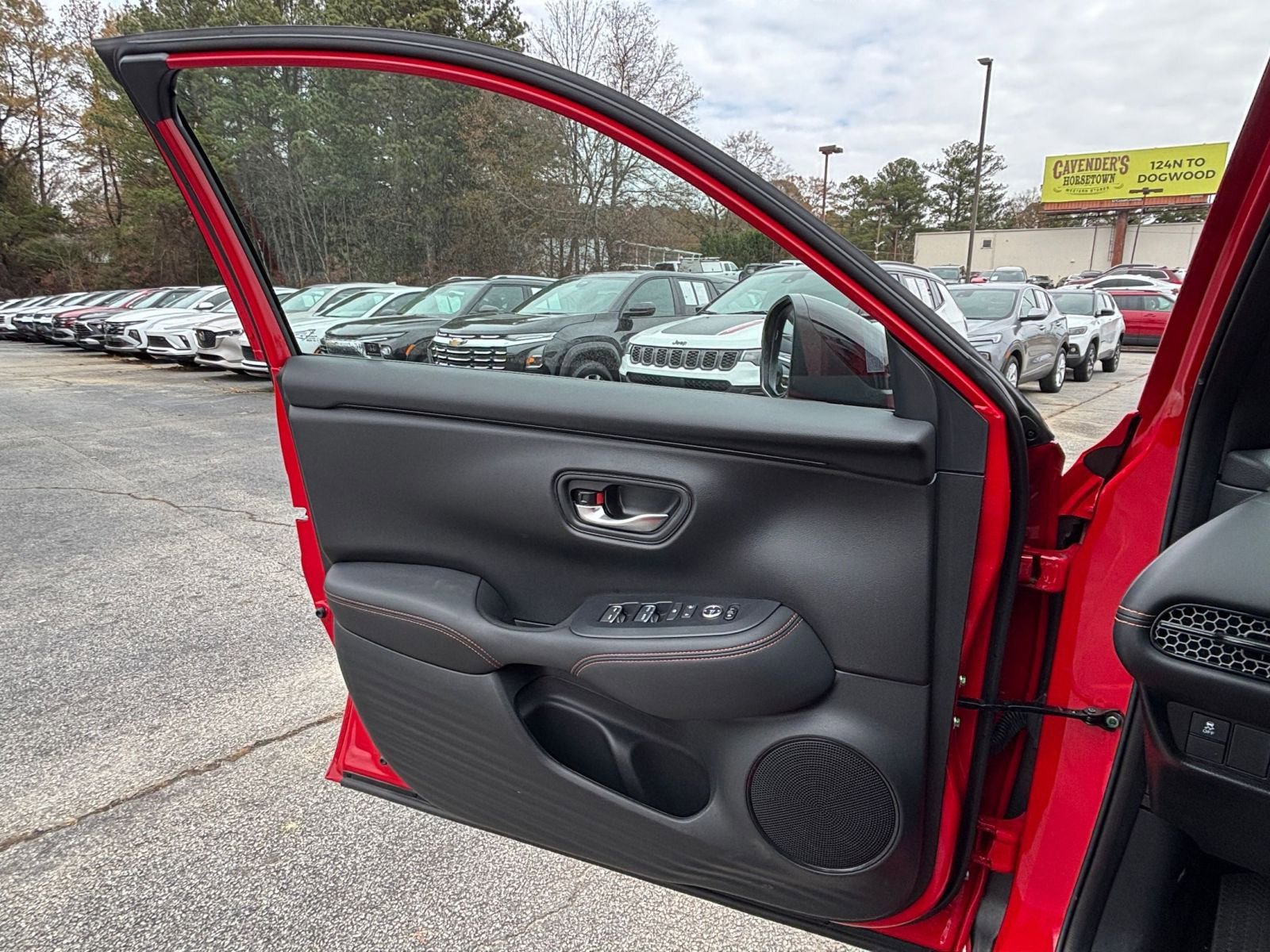 Thumbnail: 2025 Honda HR-V - 20