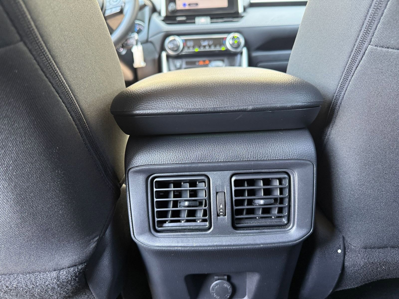 Thumbnail: 2025 Toyota RAV4 - 24