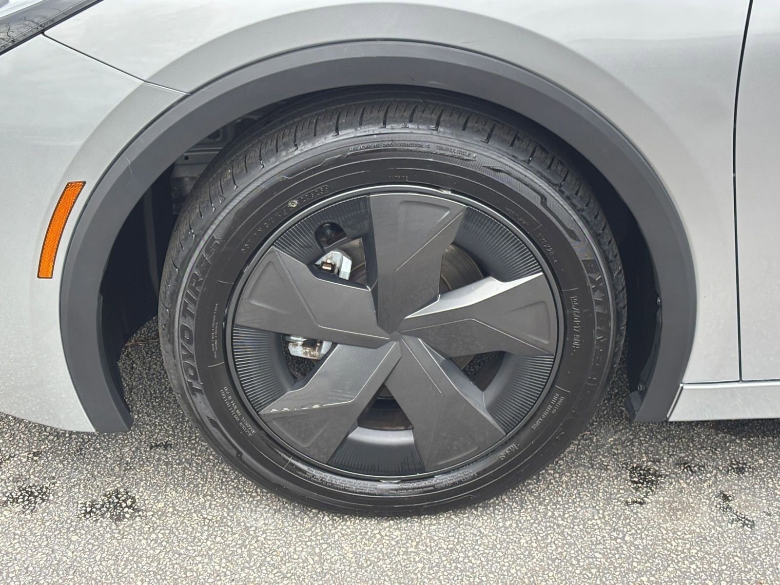 Thumbnail: 2025 Toyota Prius - 30