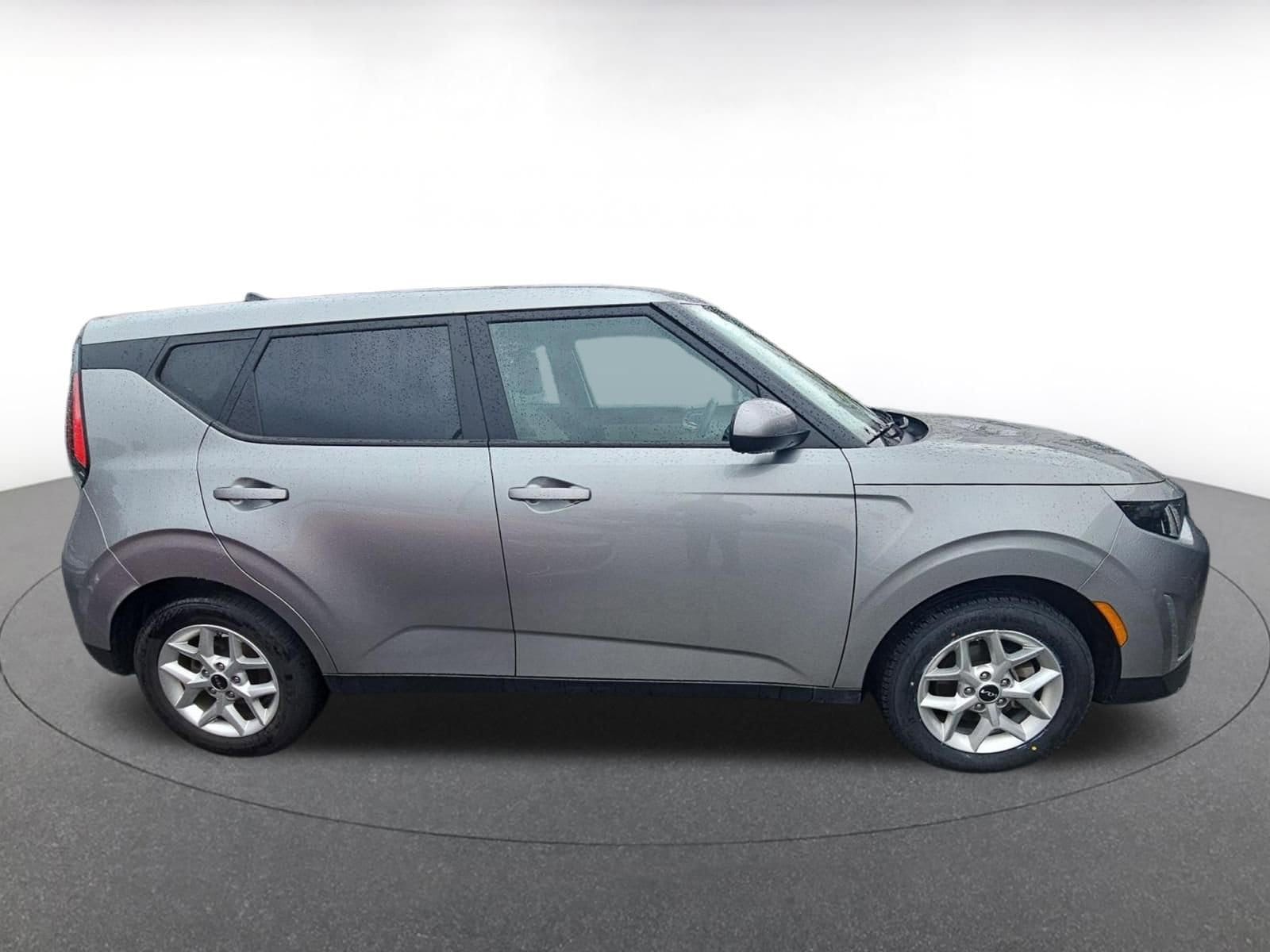 Thumbnail: 2025 Kia Soul - 8