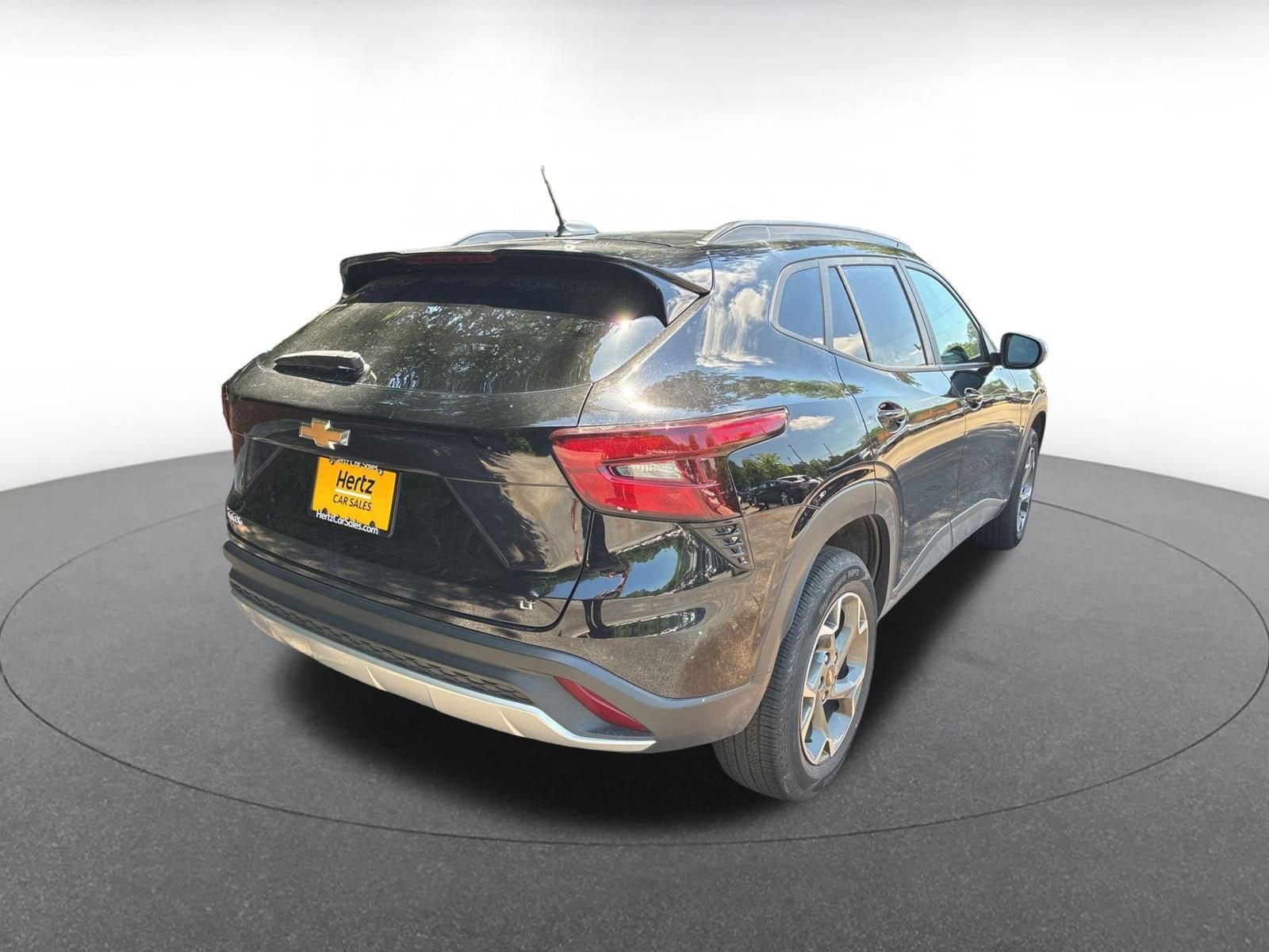 Thumbnail: 2025 Chevrolet Trax - 7