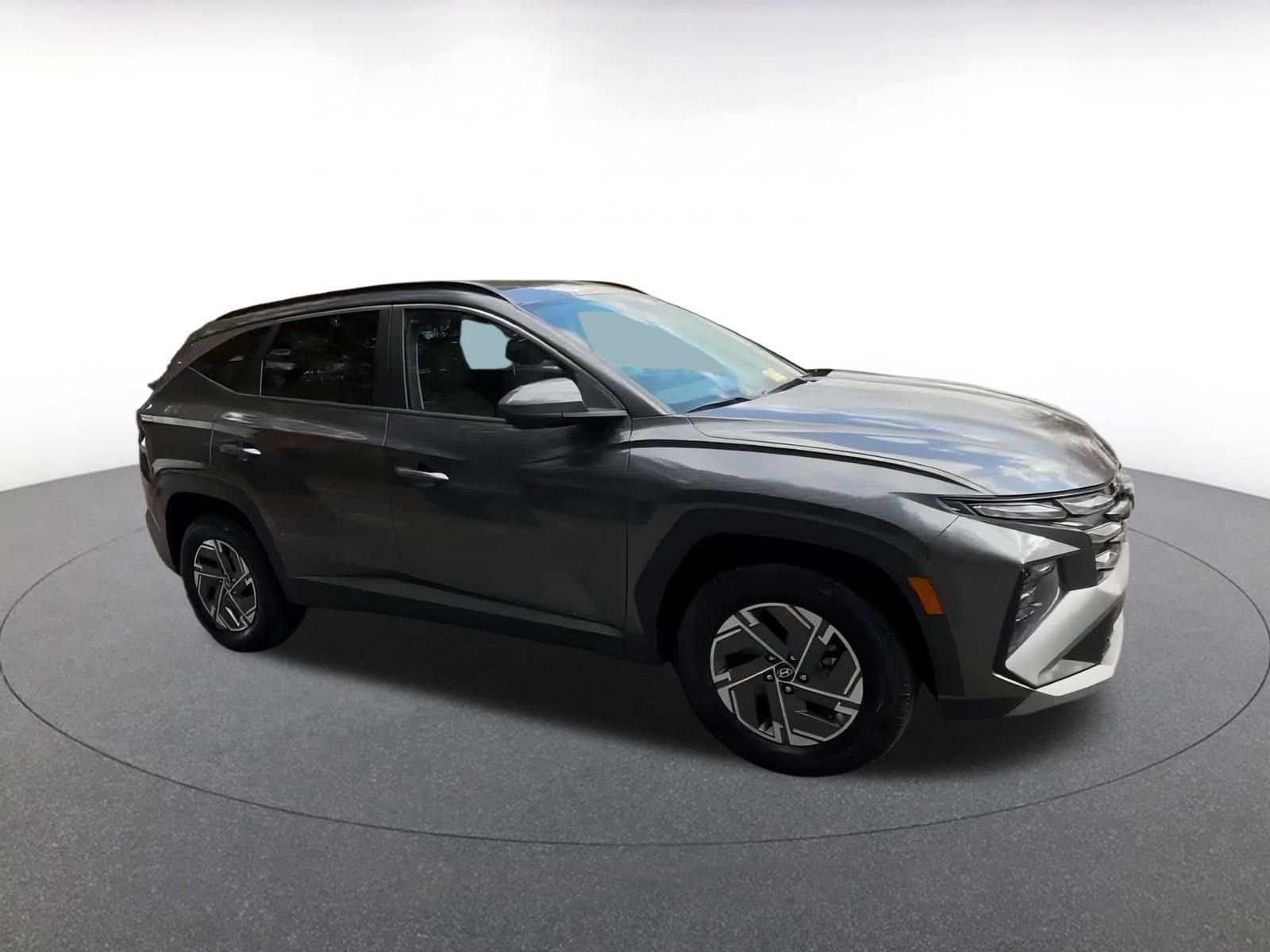 Thumbnail: 2025 Hyundai Tucson - 2