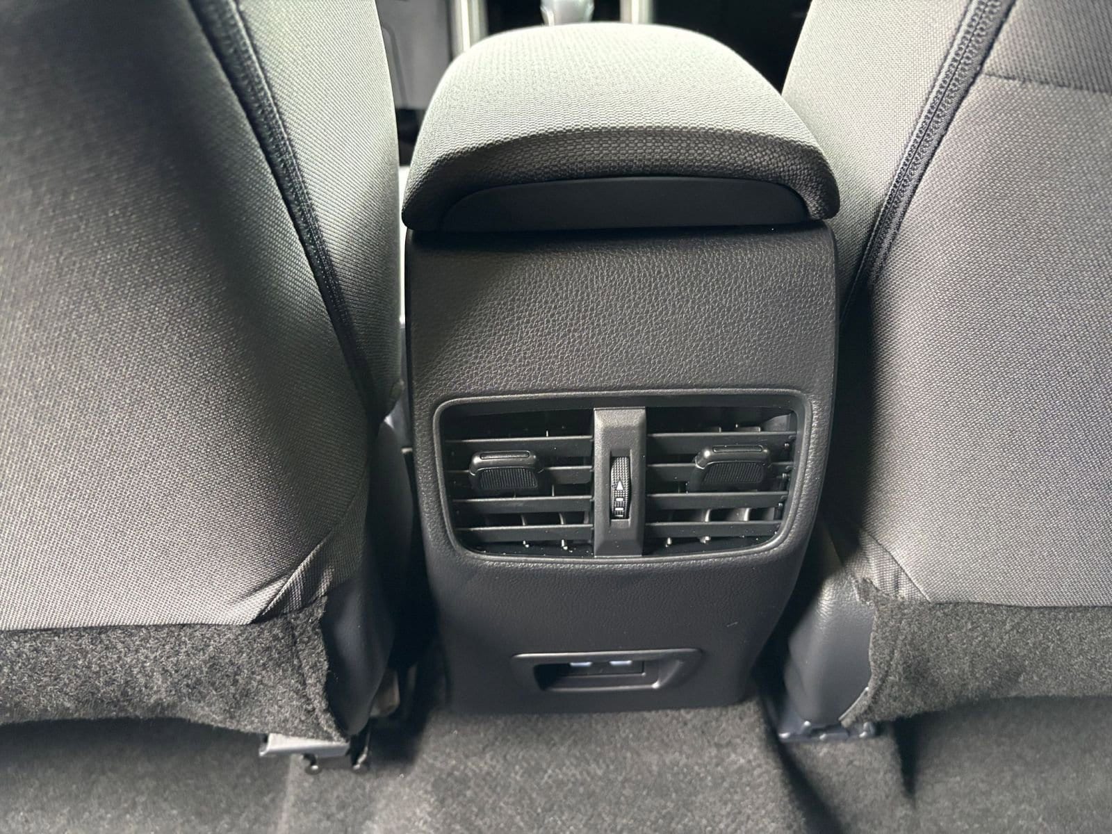 Thumbnail: 2025 Toyota Corolla Cross - 24