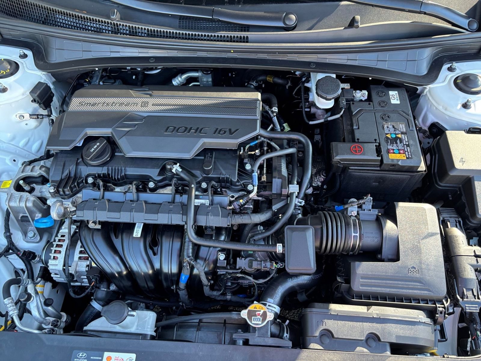 Thumbnail: 2025 Hyundai Elantra - 32