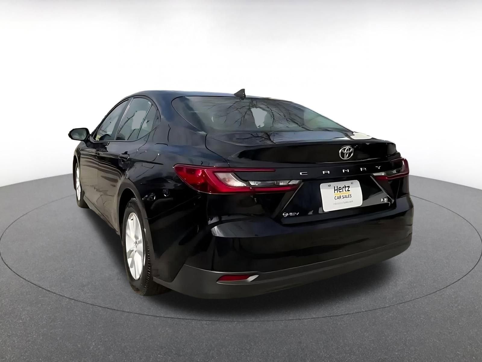 Thumbnail: 2025 Toyota Camry - 11