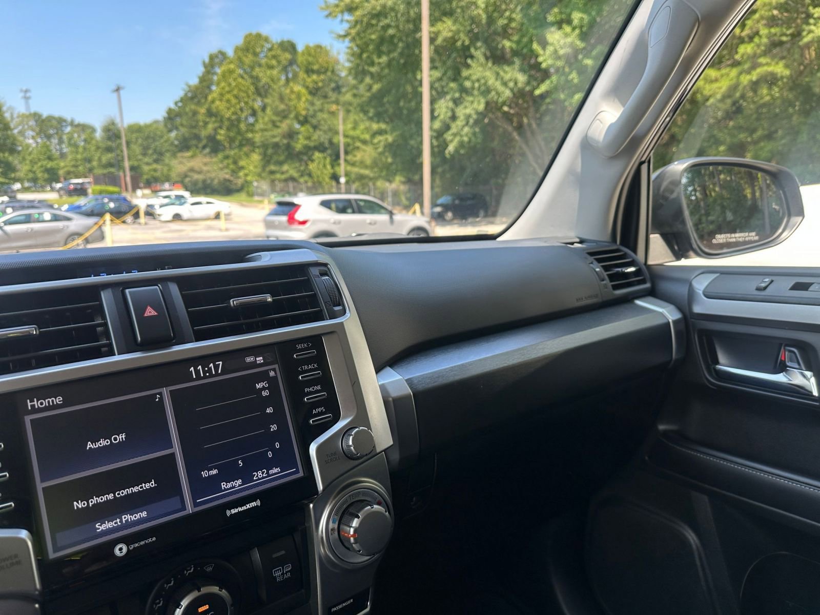 Thumbnail: 2024 Toyota 4Runner - 35