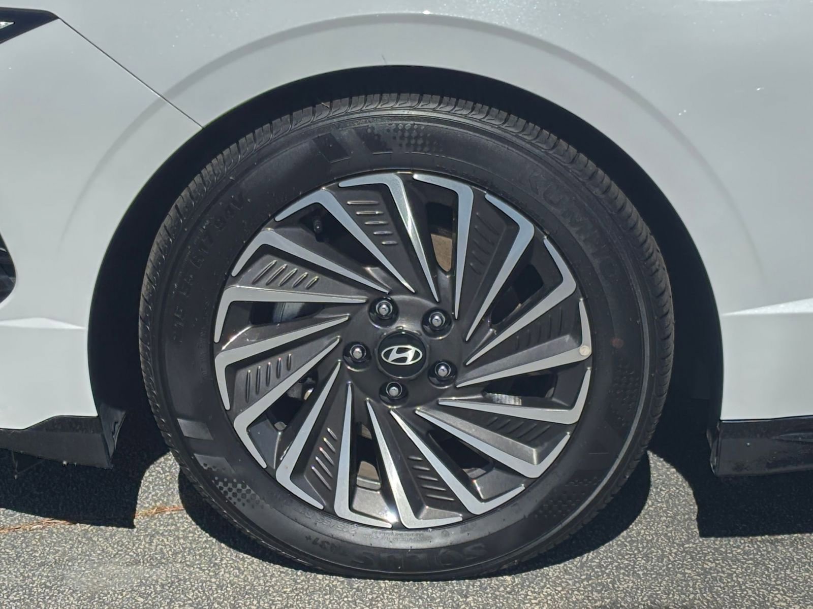 Thumbnail: 2025 Hyundai Sonata - 30