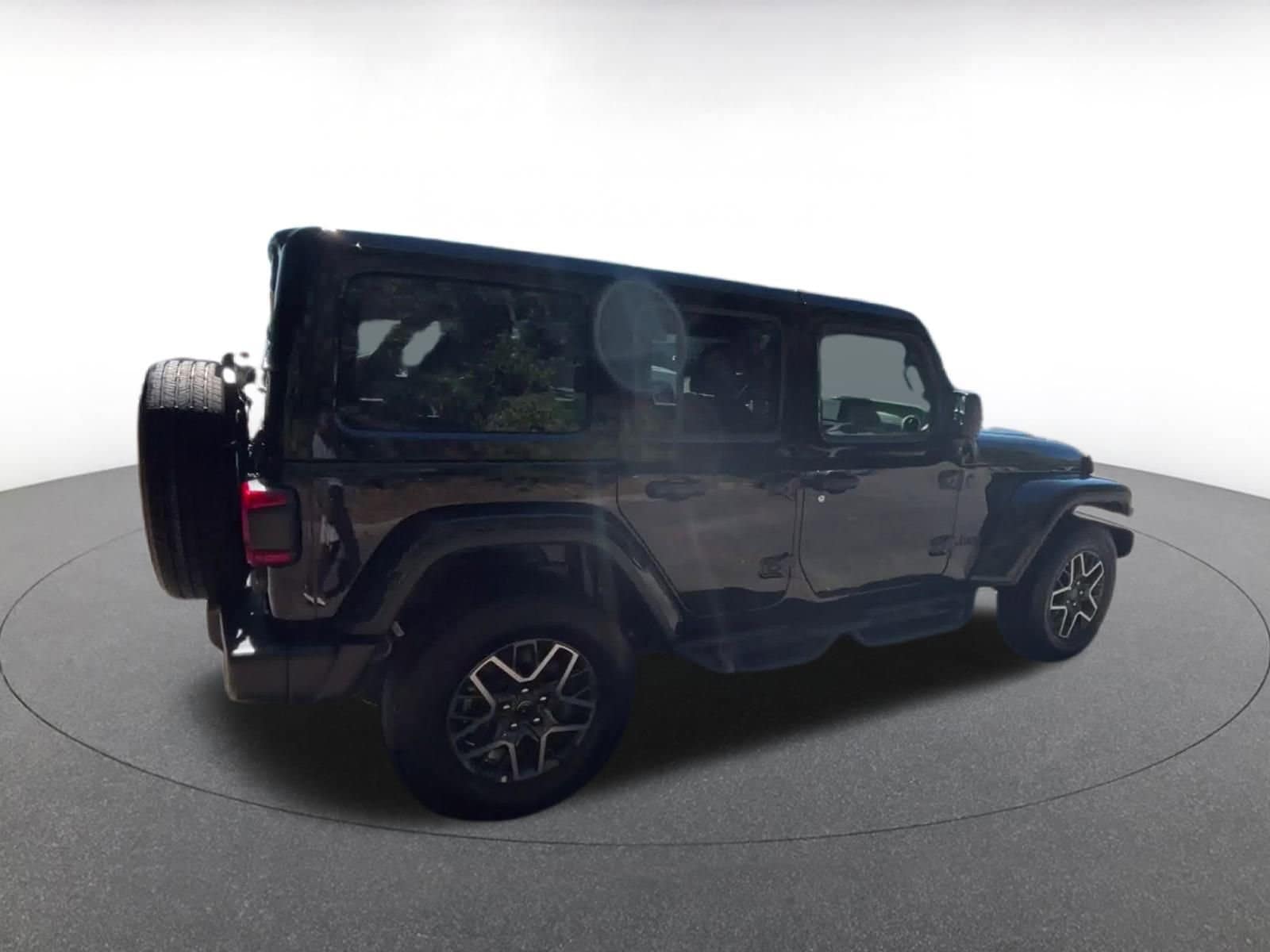 Thumbnail: 2025 Jeep Wrangler - 14