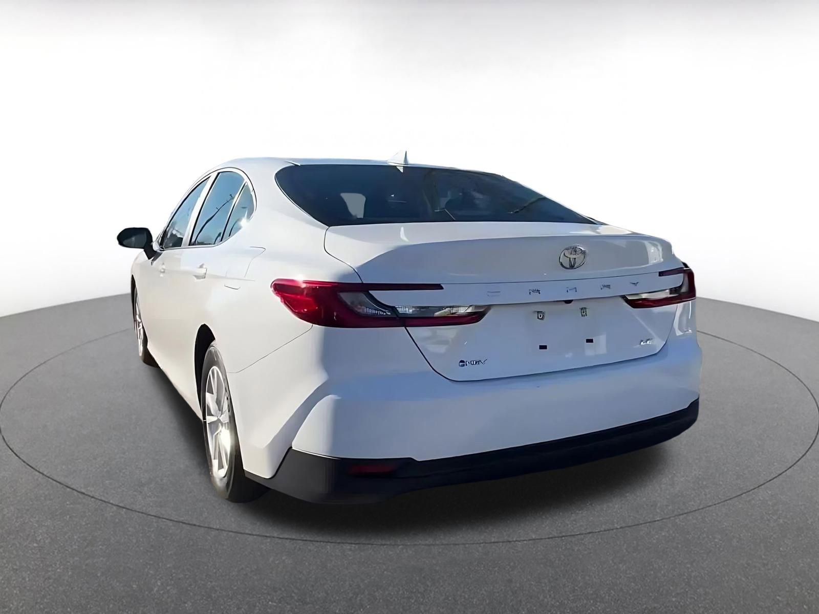 Thumbnail: 2025 Toyota Camry - 11