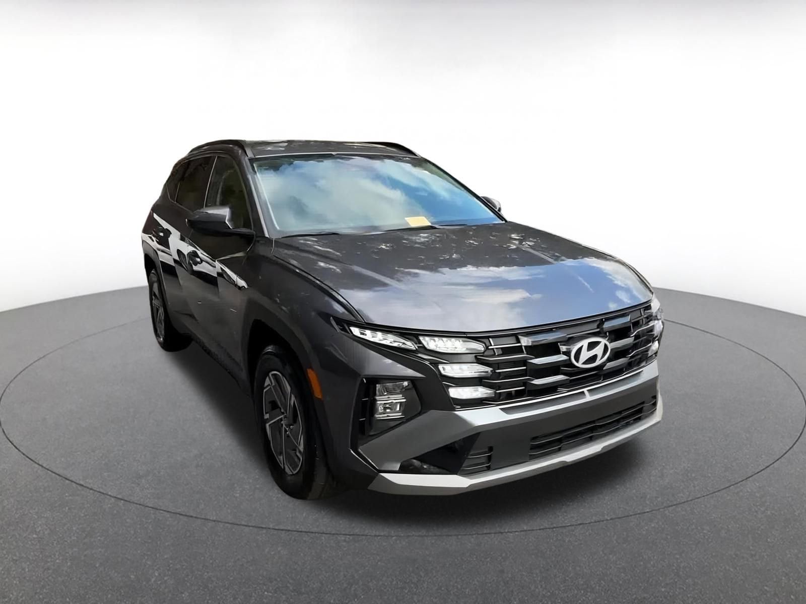 Thumbnail: 2025 Hyundai Tucson - 3