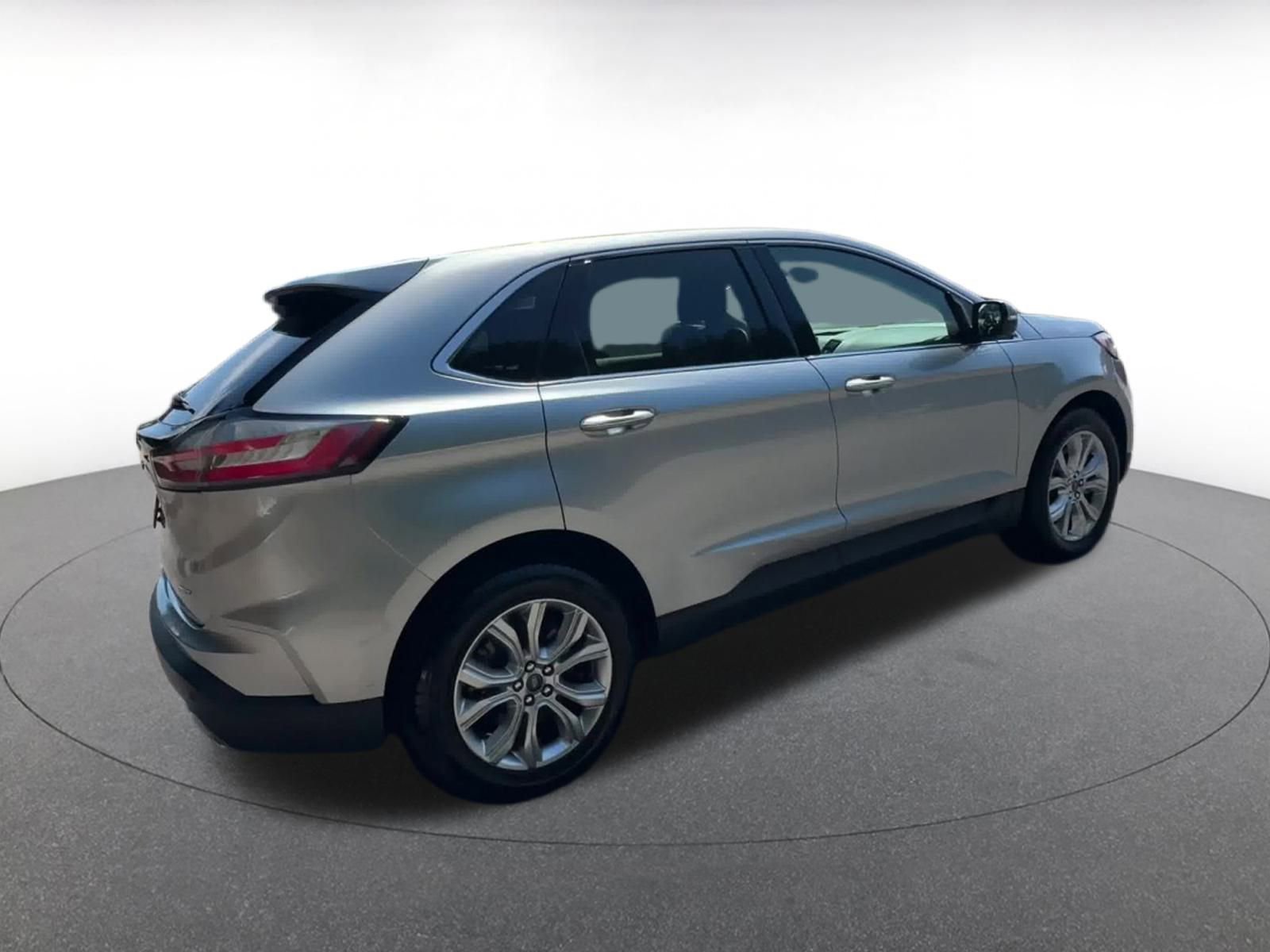 Thumbnail: 2022 Ford Edge - 14