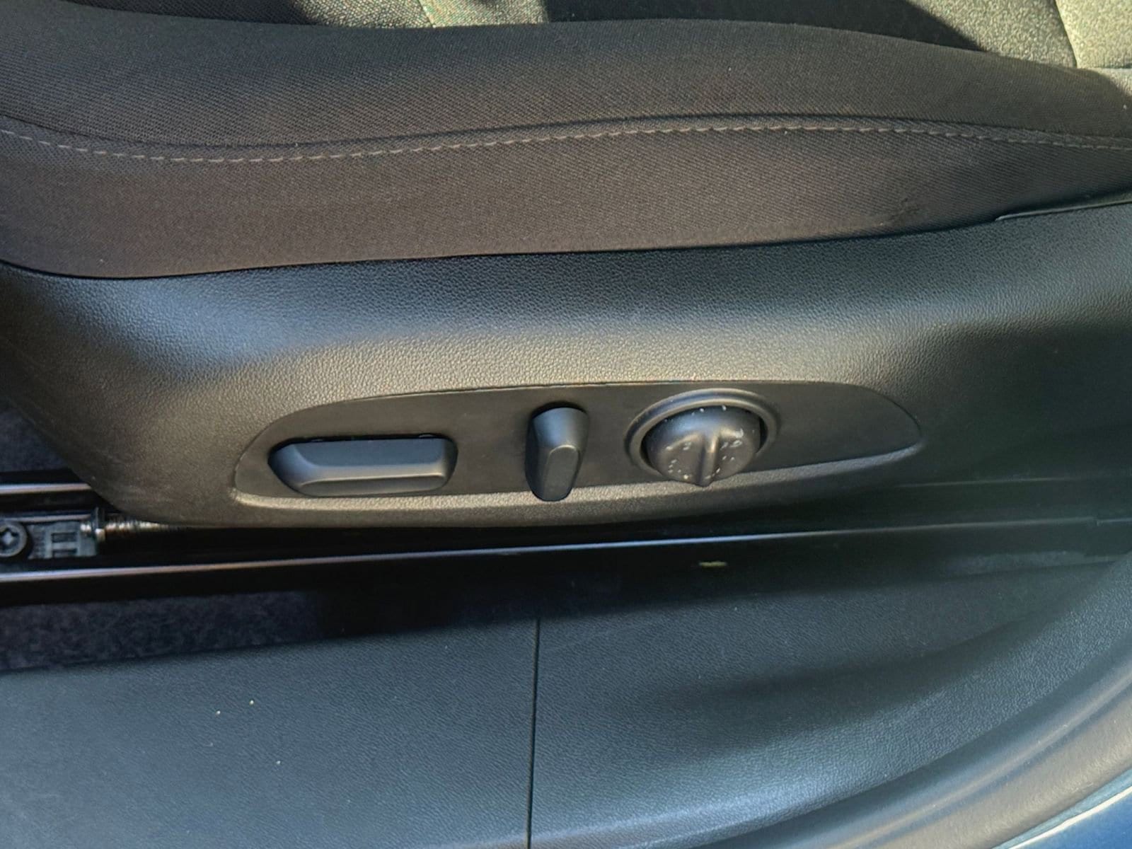 Thumbnail: 2024 Chevrolet Malibu - 23