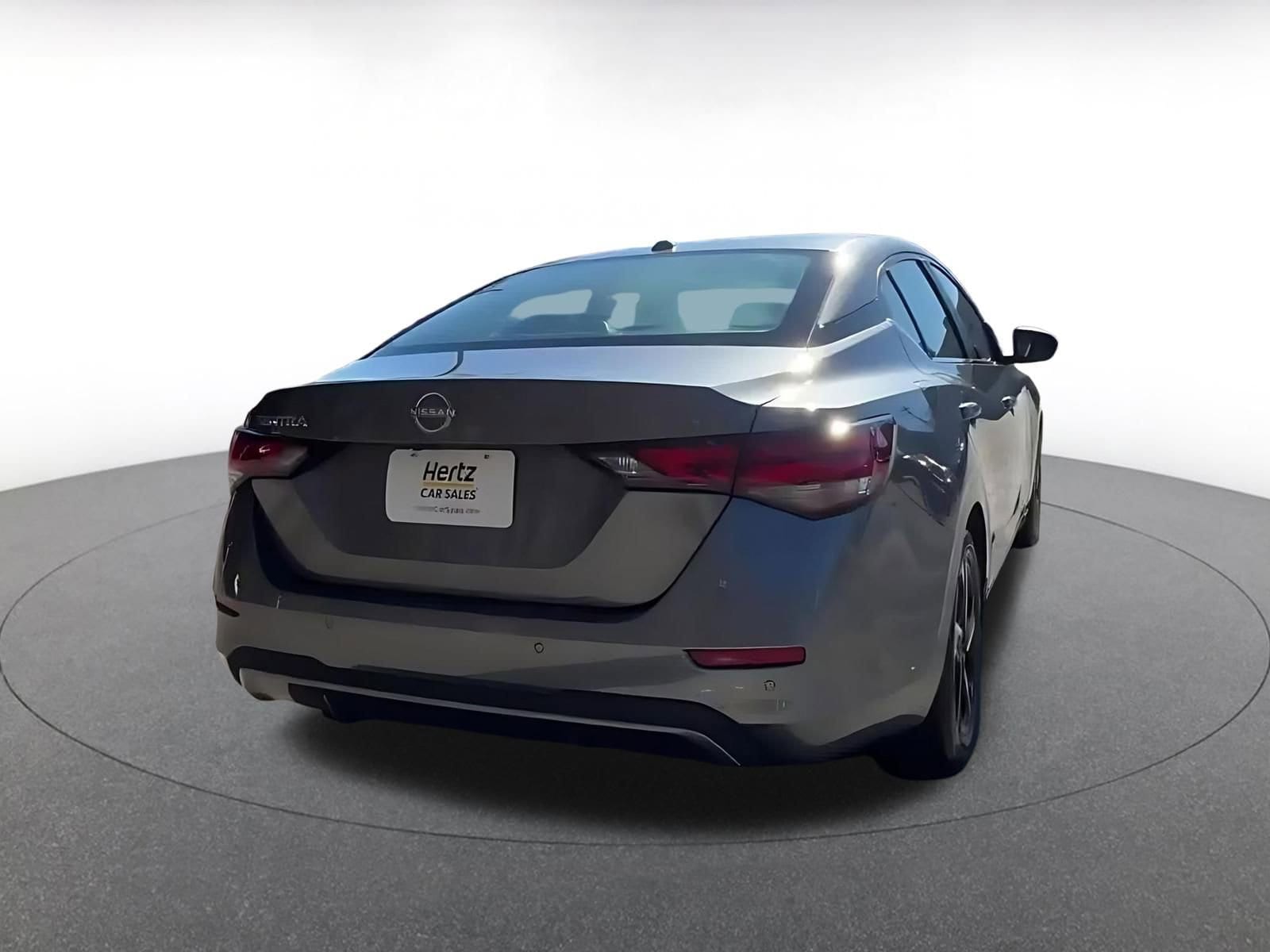 Thumbnail: 2025 Nissan Sentra - 11