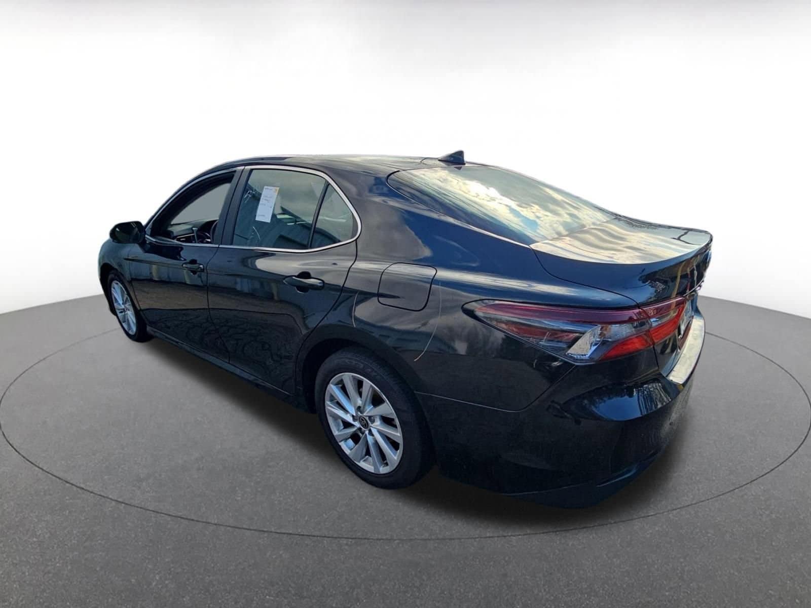 Thumbnail: 2023 Toyota Camry - 5