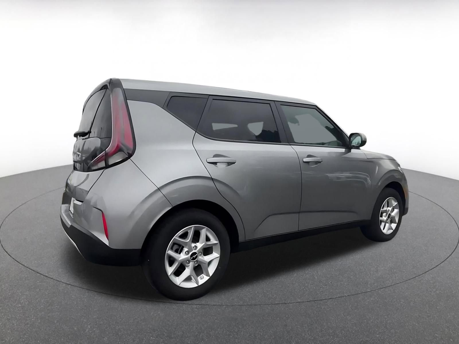 Thumbnail: 2025 Kia Soul - 15