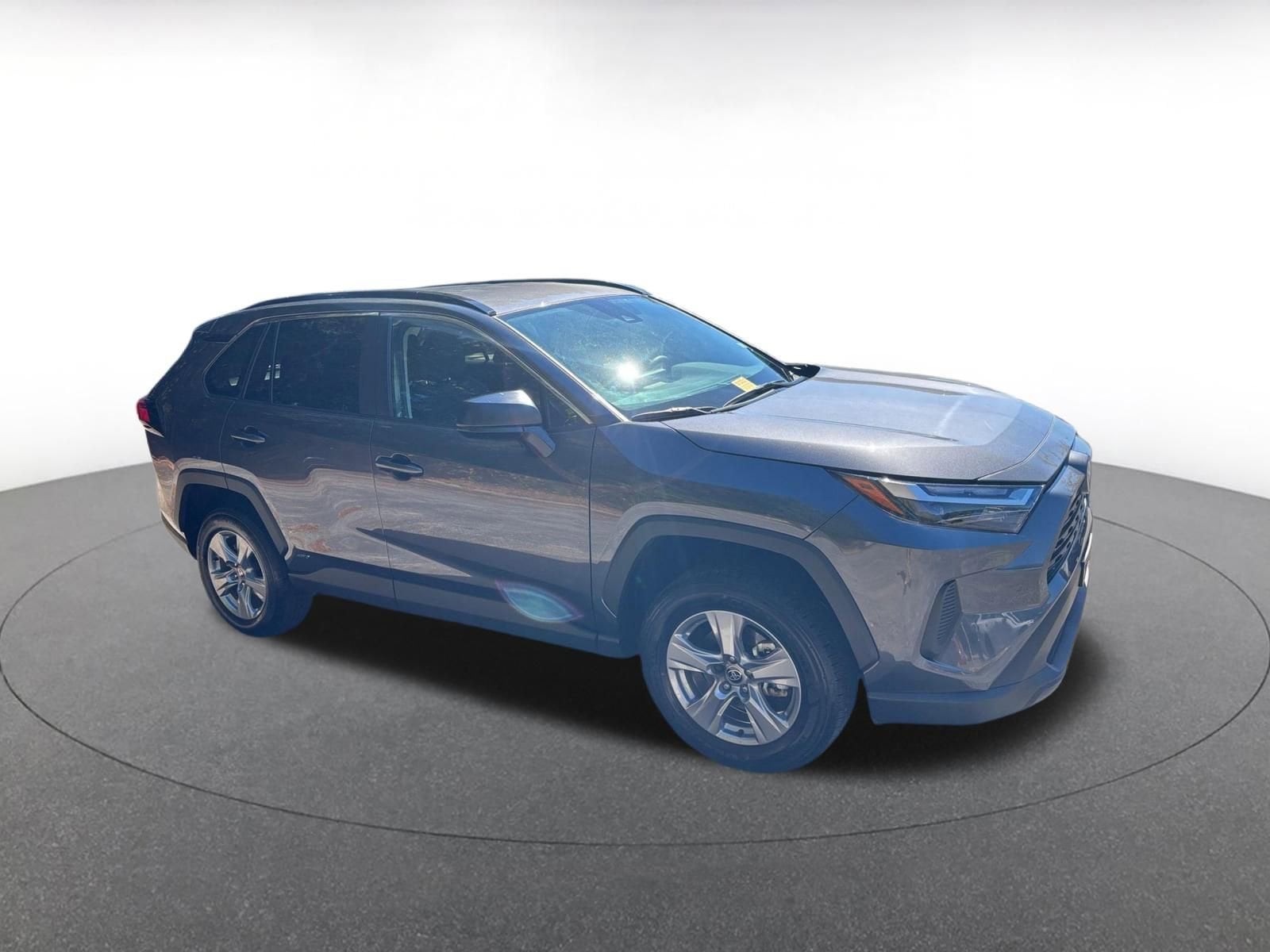 Thumbnail: 2025 Toyota RAV4 - 1