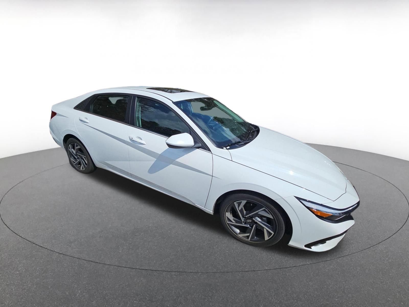 Thumbnail: 2025 Hyundai Elantra - 2