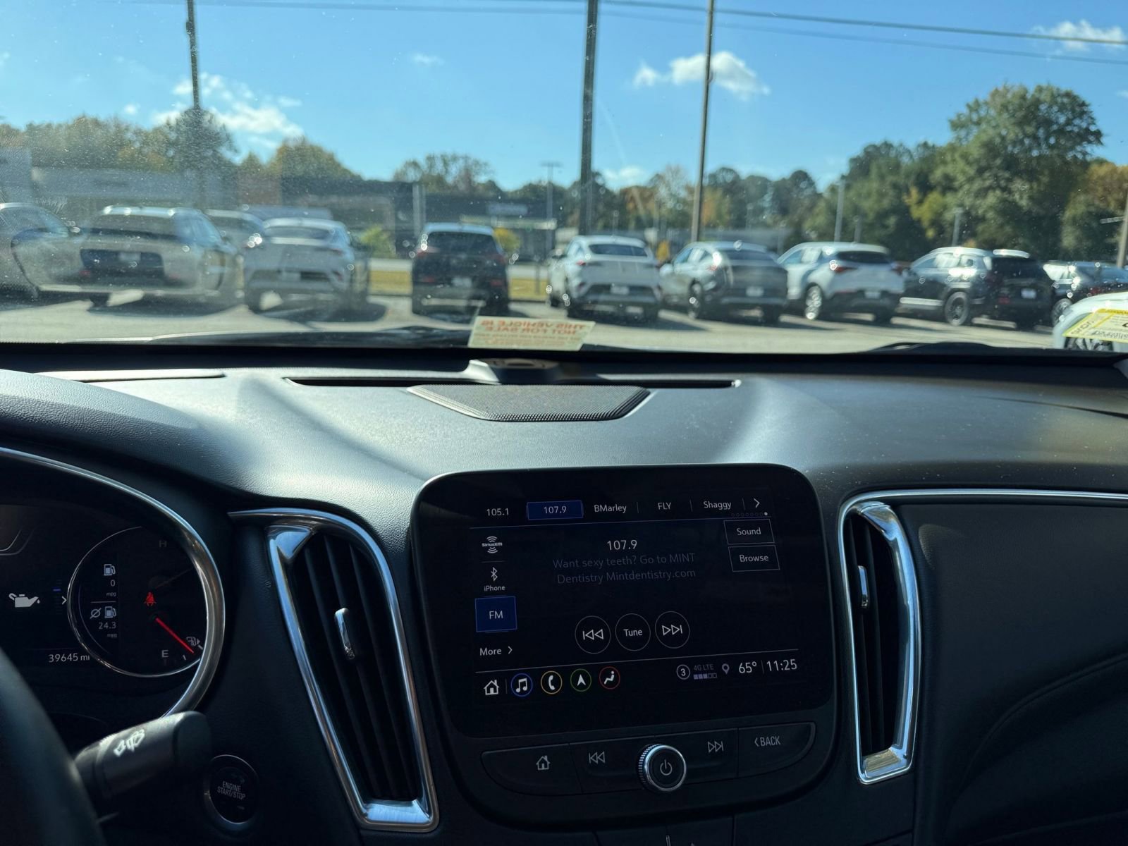 Thumbnail: 2024 Chevrolet Malibu - 18