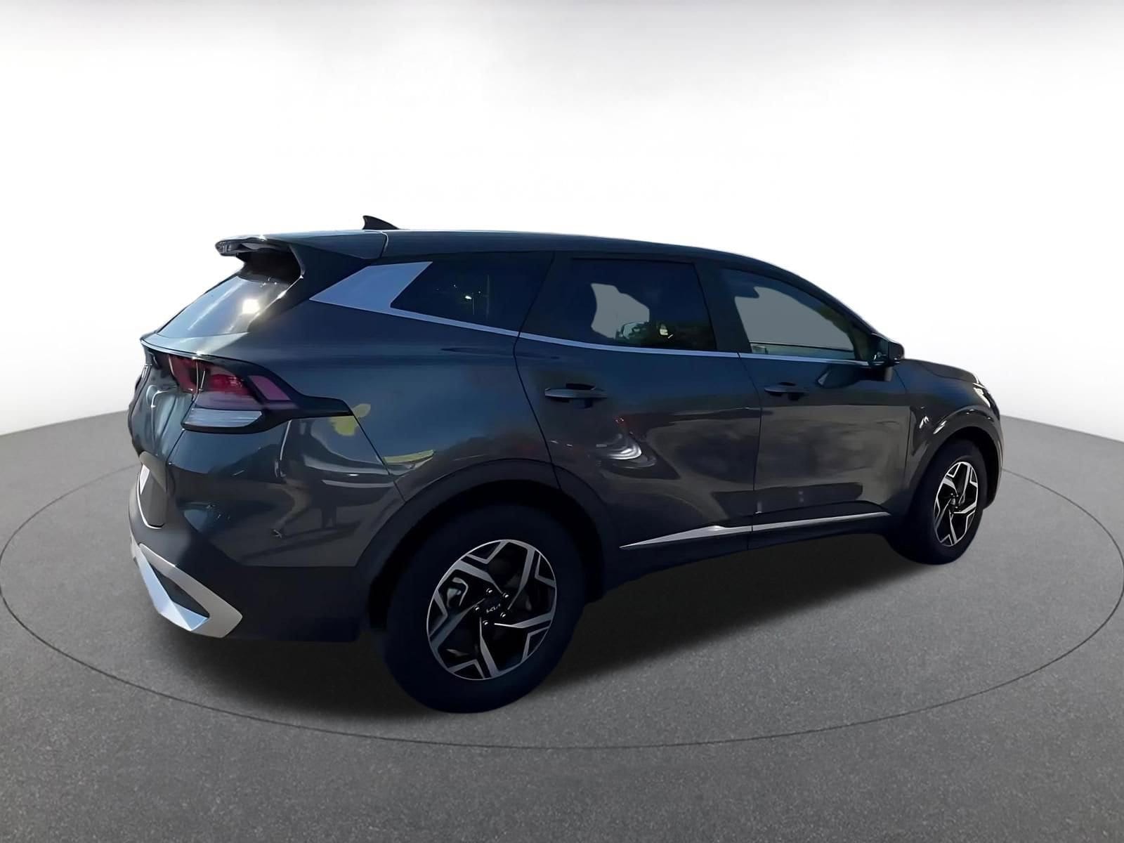 Thumbnail: 2025 Kia Sportage - 15