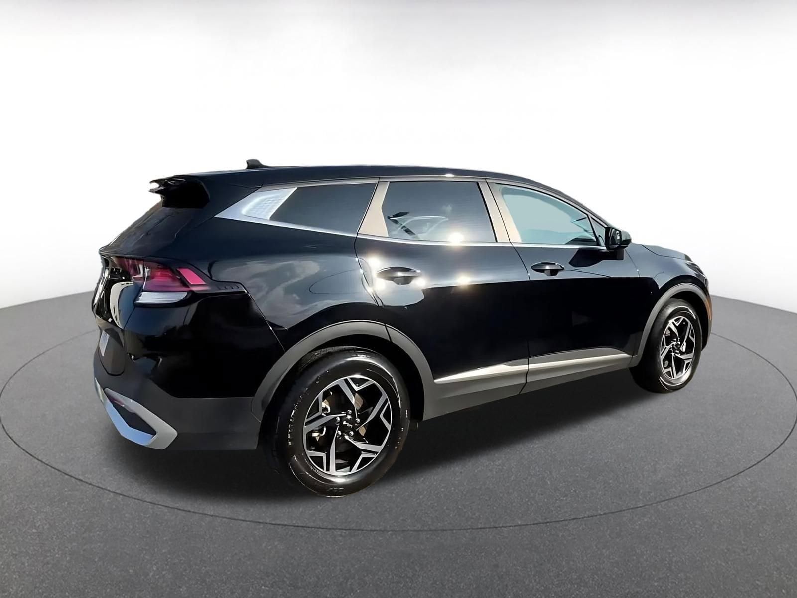 Thumbnail: 2025 Kia Sportage - 15