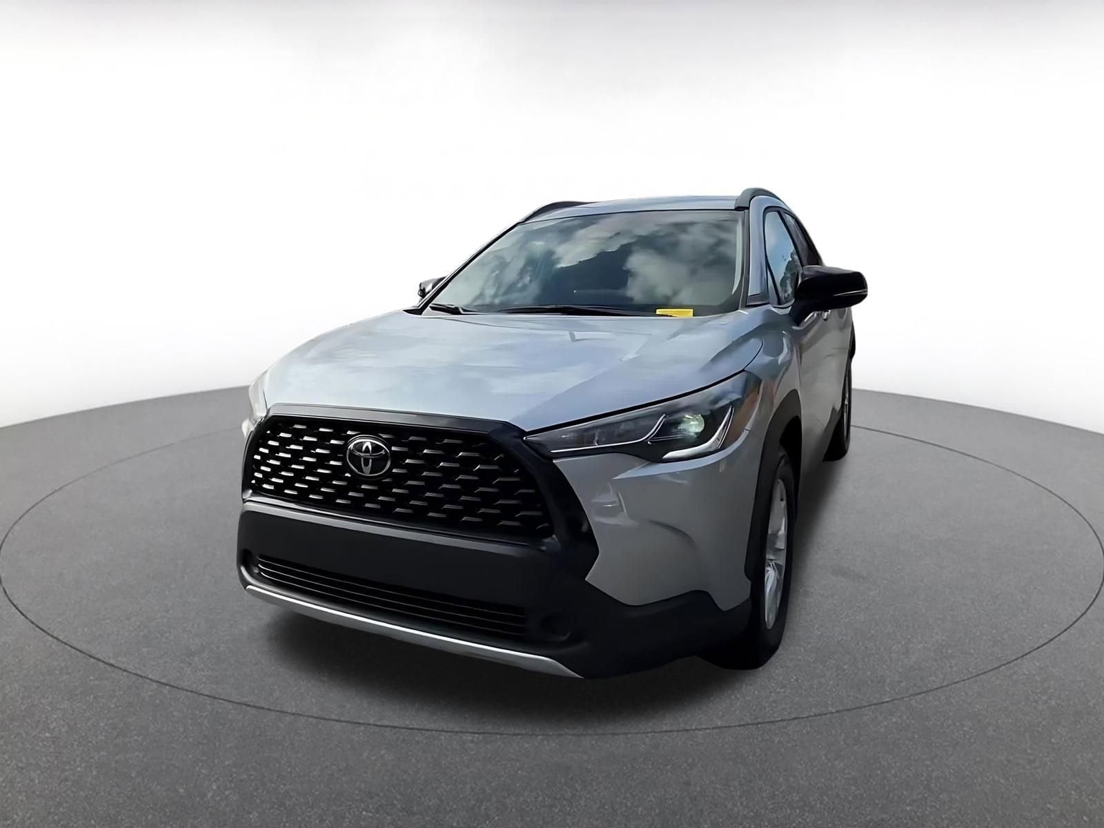 Thumbnail: 2025 Toyota Corolla Cross - 7