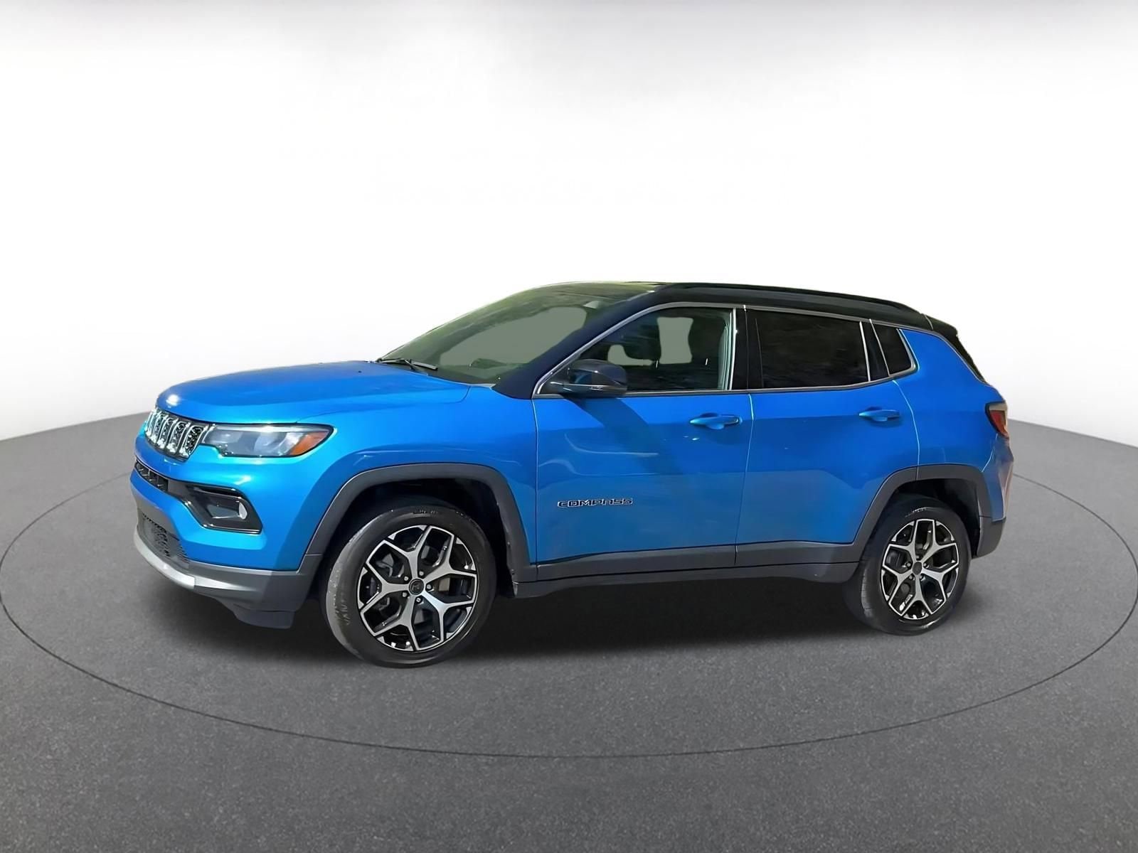 Thumbnail: 2025 Jeep Compass - 8