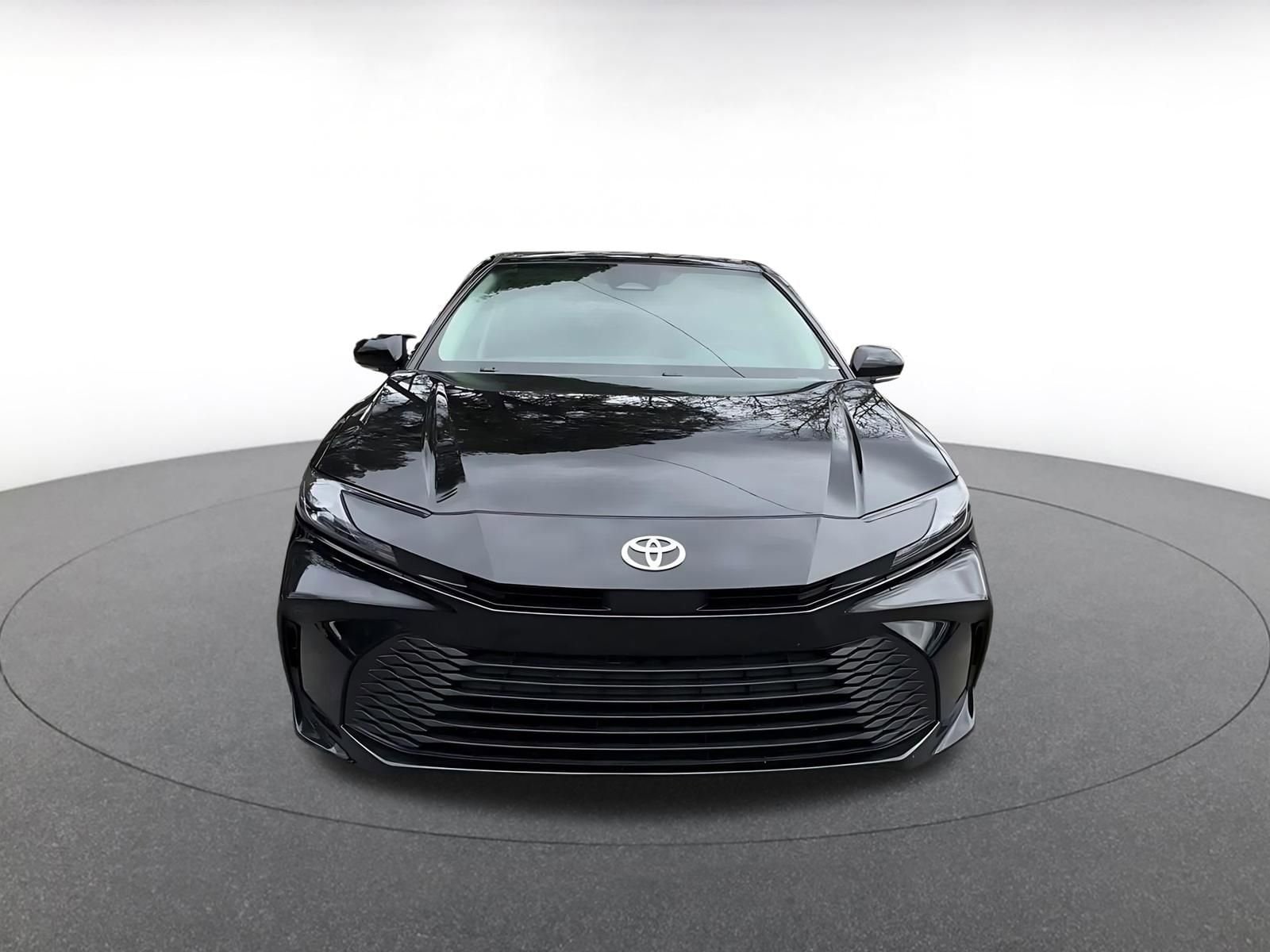 Thumbnail: 2025 Toyota Camry - 4