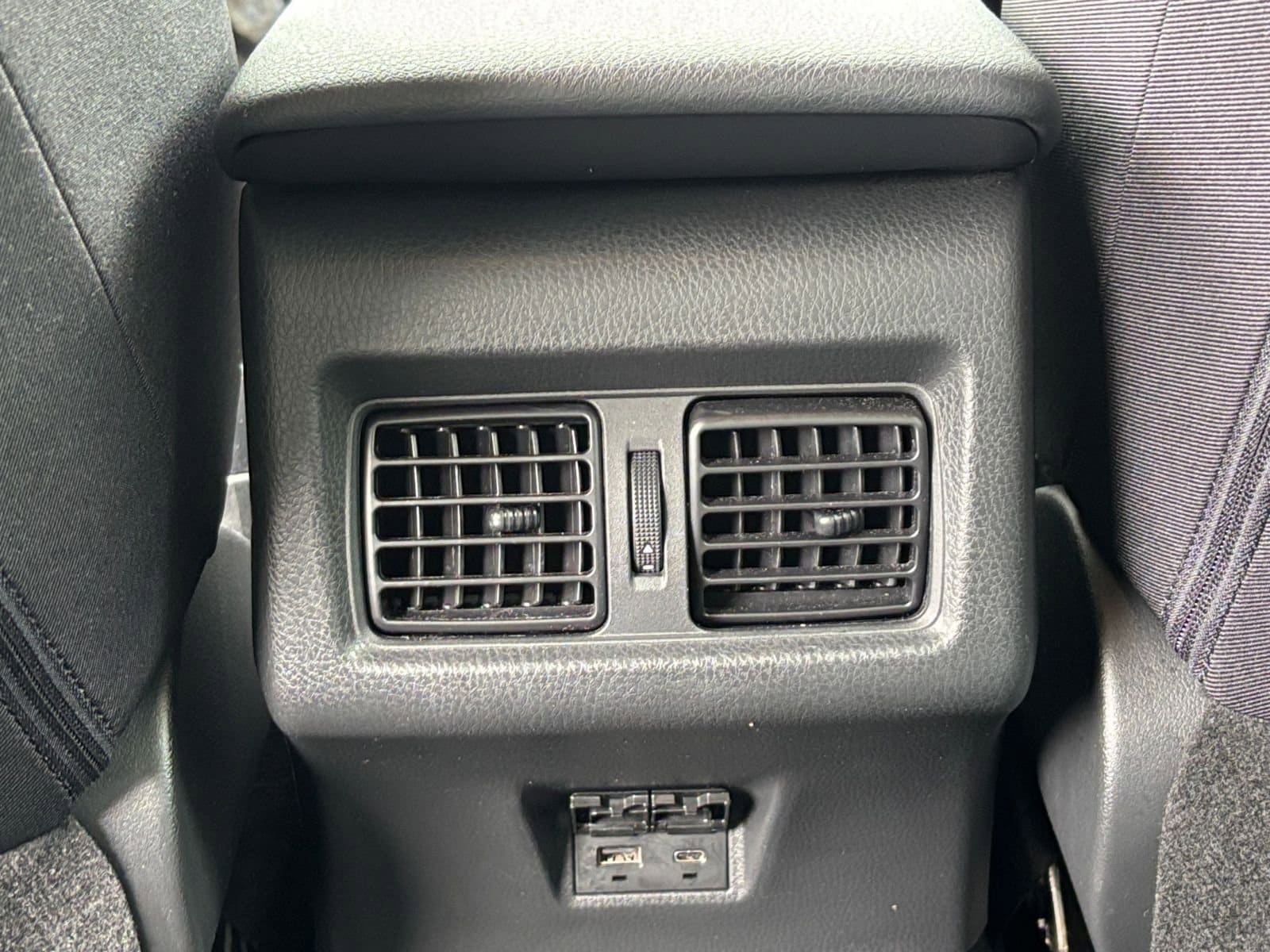 Thumbnail: 2025 Toyota Camry - 23