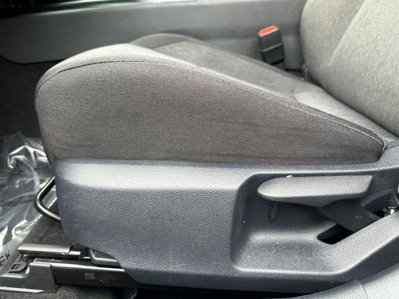 Thumbnail: 2025 Toyota Camry - 23