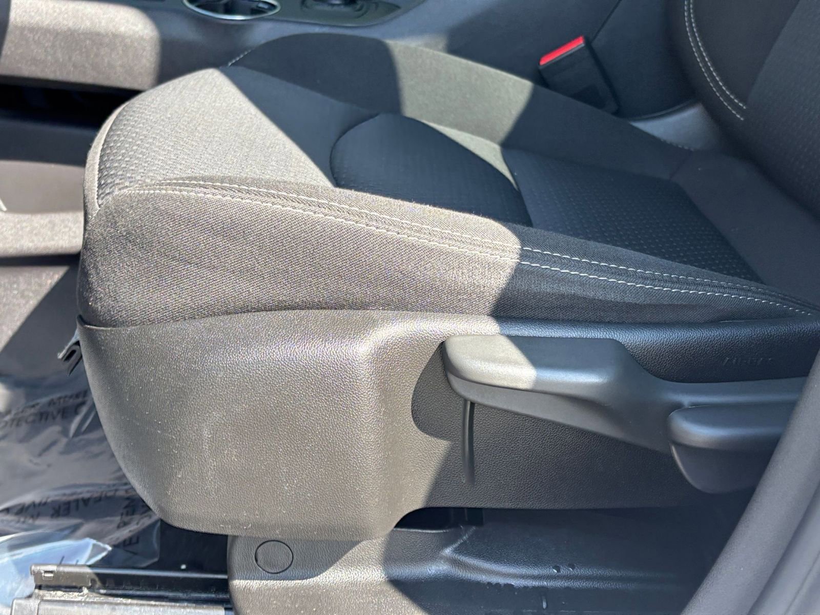 Thumbnail: 2024 GMC Terrain - 22