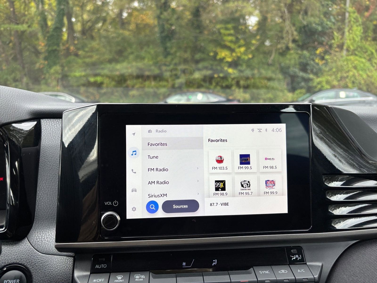 Thumbnail: 2025 Toyota Camry - 21